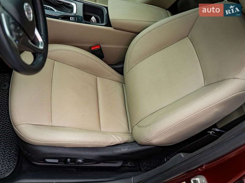 Седан Buick Regal 2018 в Киеве