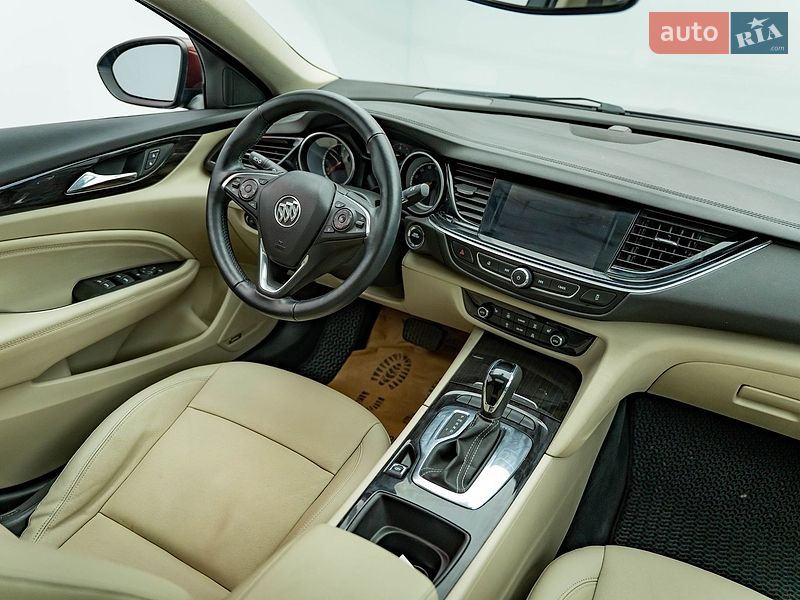 Седан Buick Regal 2018 в Киеве