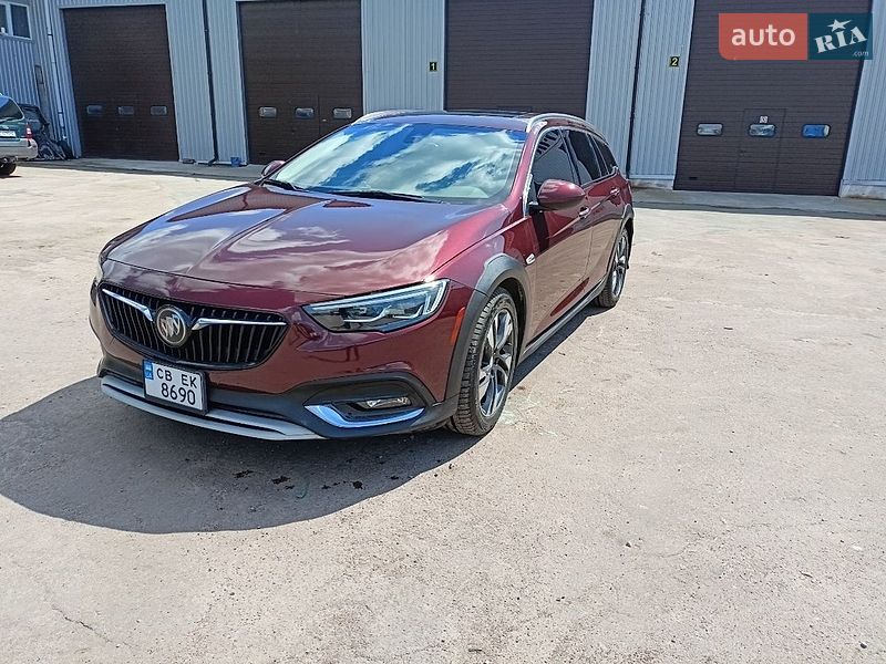 Седан Buick Regal 2017 в Чернигове