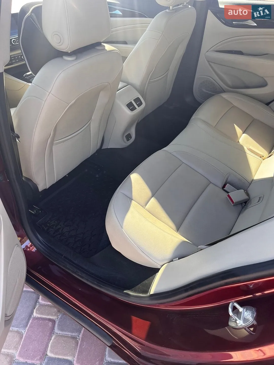 2018 Buick Regal - мініатюра 19