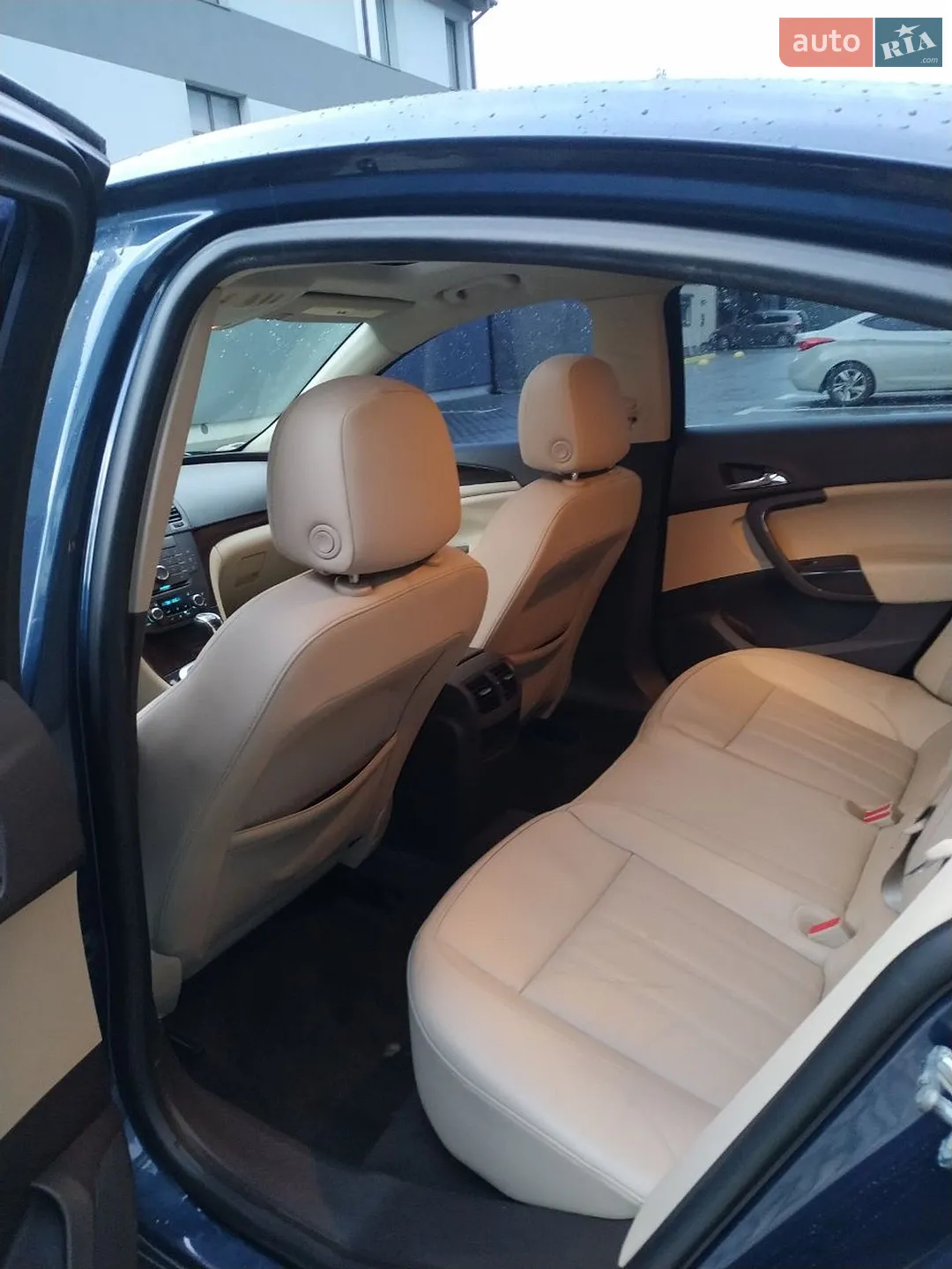 2010 Buick Regal - мініатюра 6