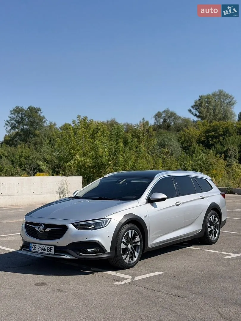 2018 Buick Regal - мініатюра 2