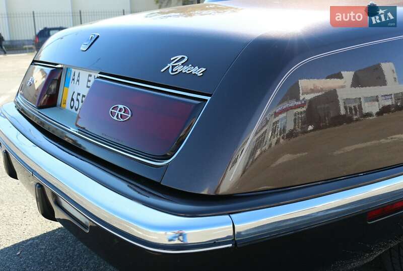 Купе Buick Riviera 1989 в Києві