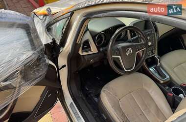 Седан Buick Verano 2012 в 