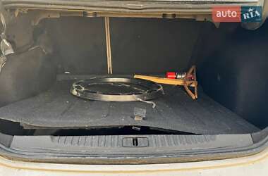 Седан Buick Verano 2012 в 