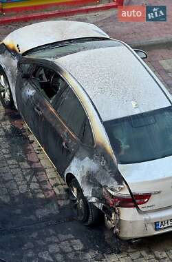 Седан Buick Verano 2012 в 