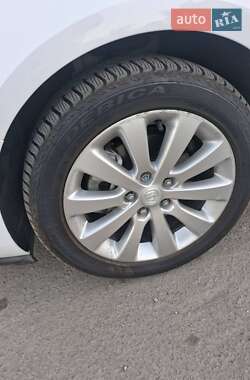 Седан Buick Verano 2016 в 