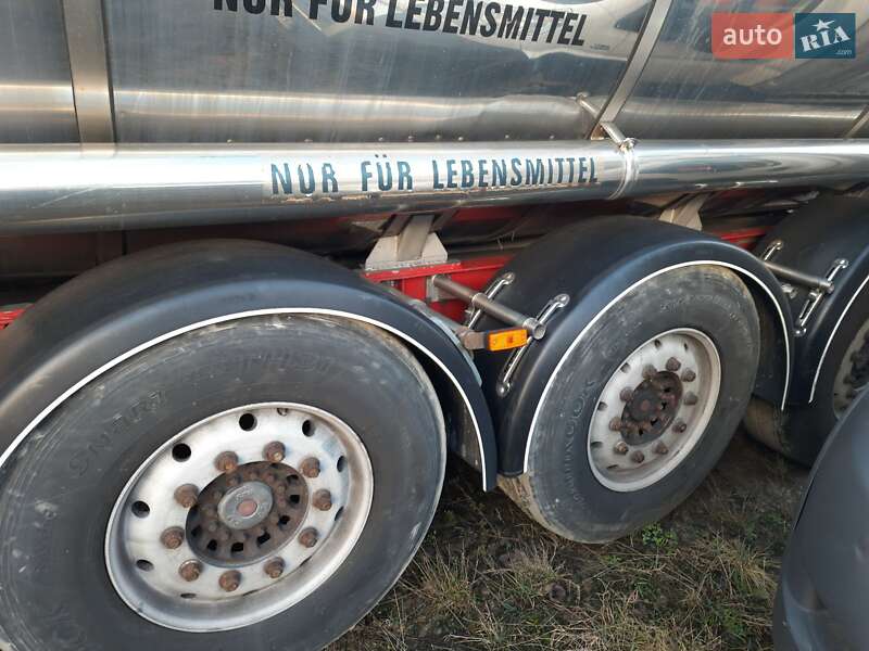 Цистерна полуприцеп Burg Burg 2004 в Гайсине фото 11 Цистерна полуприцеп Burg Burg 2004 в Гайсине