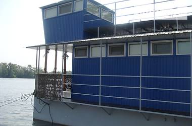 Другой водный транспорт Buster Phantom Cabin 2010 в 