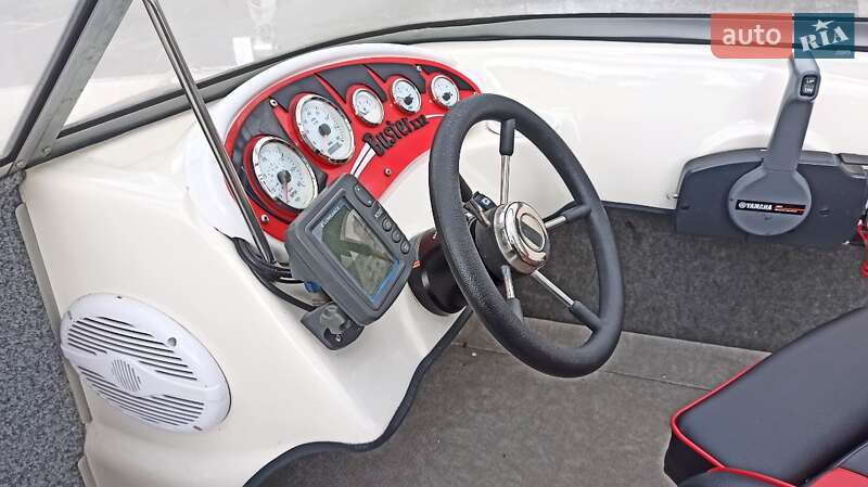 Катер Buster XXL 2008 в Києві