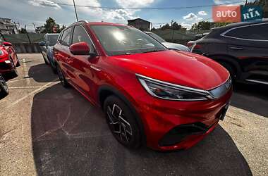 Позашляховик / Кросовер BYD Atto 3 2023 в 