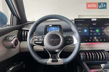 Внедорожник / Кроссовер BYD Atto 3 2023 в 