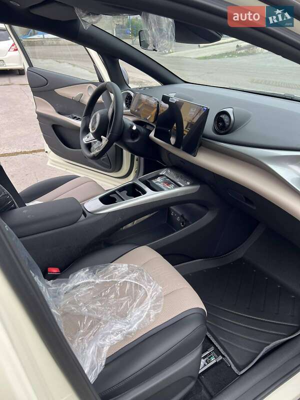 Хетчбек BYD Dolphin 2025 в Одесі фото 12 Хетчбек BYD Dolphin 2025 в Одесі