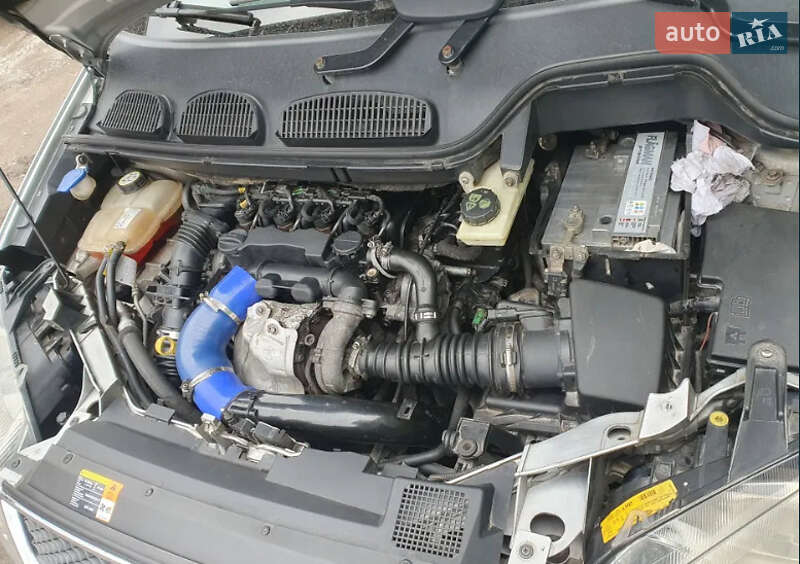 BYD E2 1977 BYD E2 1977