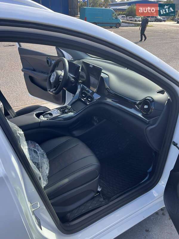 Хетчбек BYD E2 2025 в Одесі фото 10 Хетчбек BYD E2 2025 в Одесі