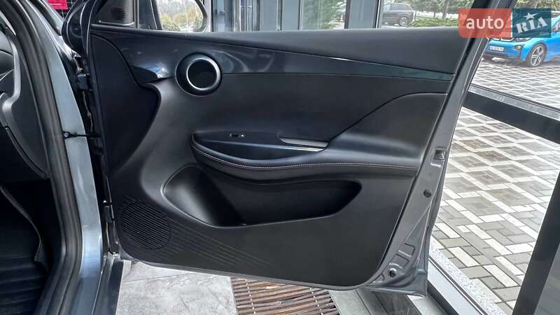 Хэтчбек BYD E2 2023 в Киеве