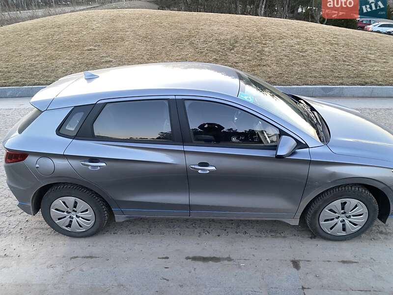 Хэтчбек BYD E2 2022 в Днепре