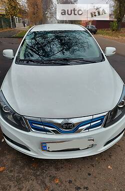 Седан BYD E5 2016 в Сумах