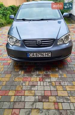 Седан BYD F3 2013 в Золотоноше