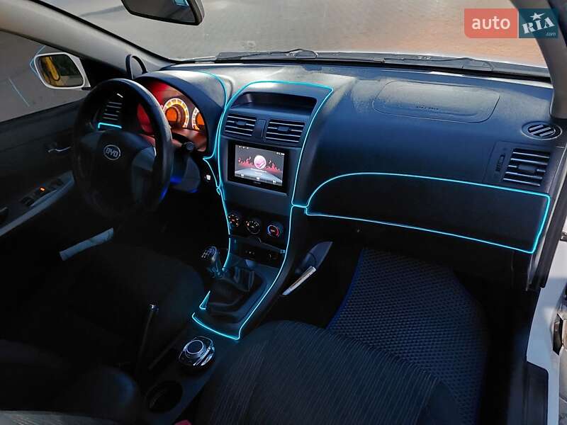 Седан BYD F3 2013 в Черновцах