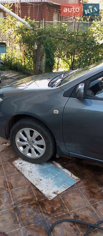 Седан BYD F3 2013 в Києві