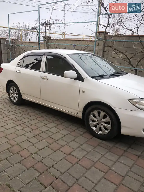 Седан BYD F3 2013 в 