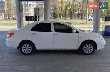 Седан BYD F3 2013 в 