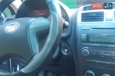 Седан BYD F3 2013 в 