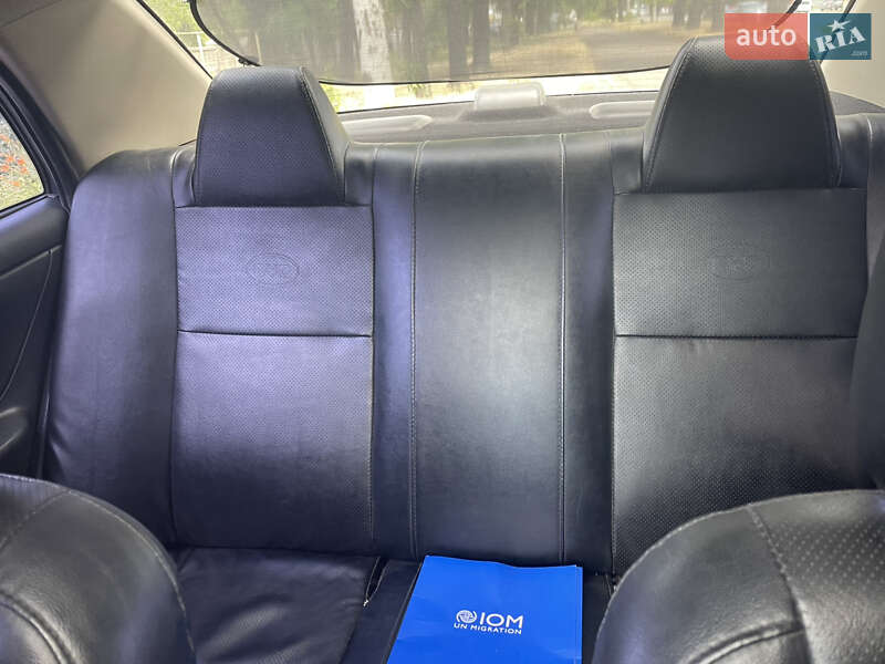 Седан BYD F3 2013 в Днепре