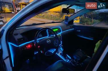 Седан BYD F3 2013 в 