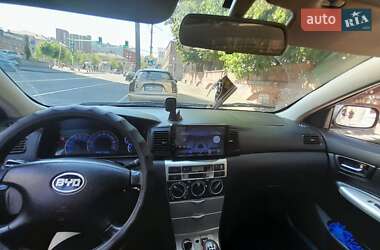 Седан BYD F3 2013 в 