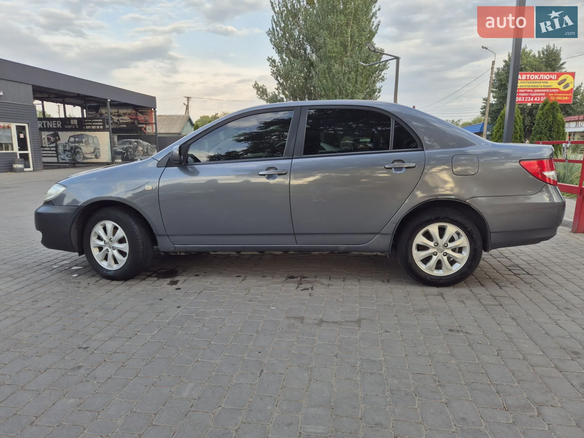 2012 BYD F3 - мініатюра 19