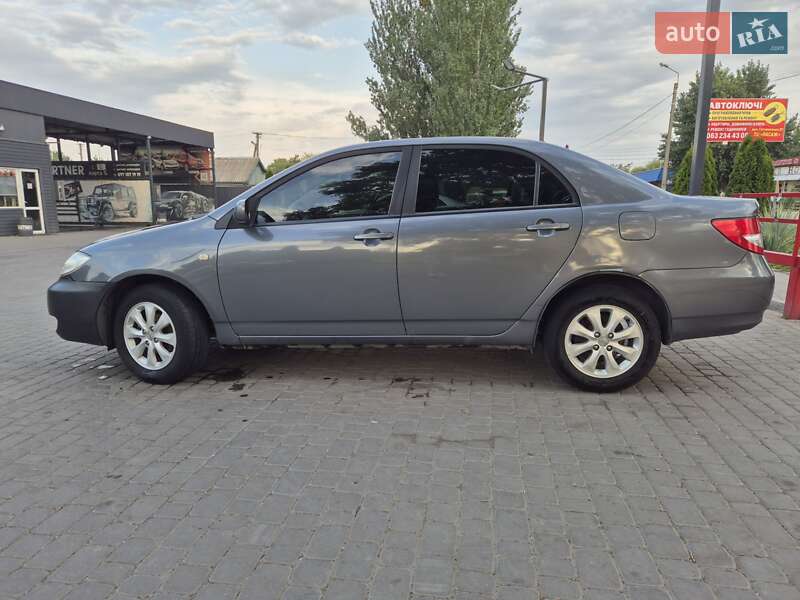Седан BYD F3 2012 в Новомосковске