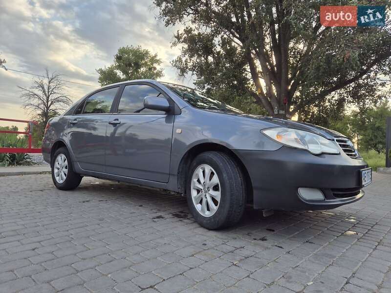 Седан BYD F3 2012 в Новомосковске