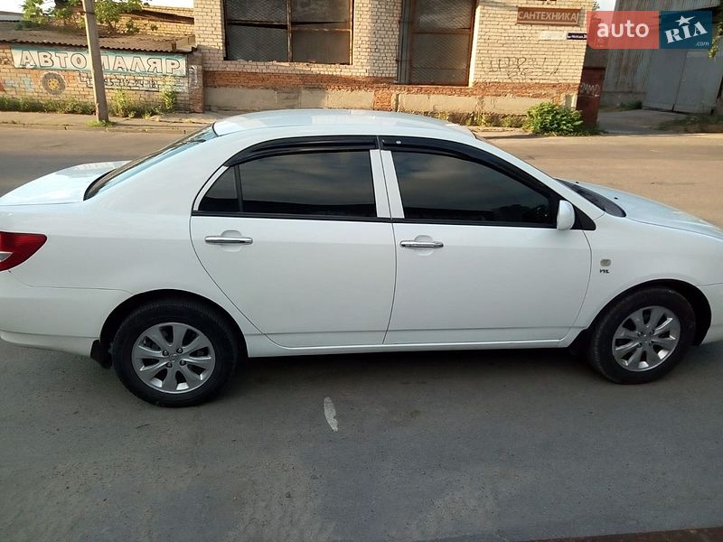 2014 BYD F3, VIN LGXC16DF8E0004433:plate — zdjęcie 1 (autoria)