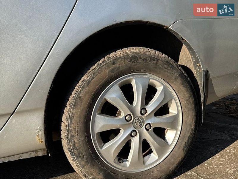 Седан BYD F3 2013 в Кривому Розі