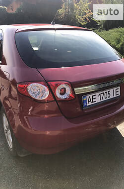 Хэтчбек BYD F3R 2012 в 