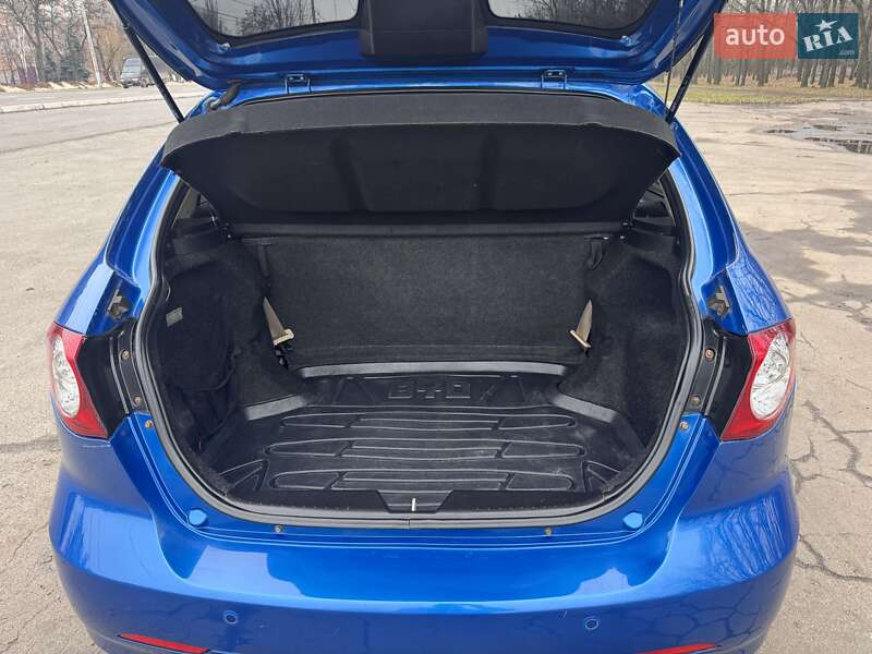 Хэтчбек BYD F3R 2012 в Кривом Роге