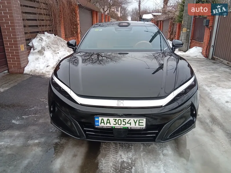 BYD Han L