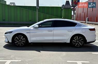 Седан BYD Han 2022 в 
