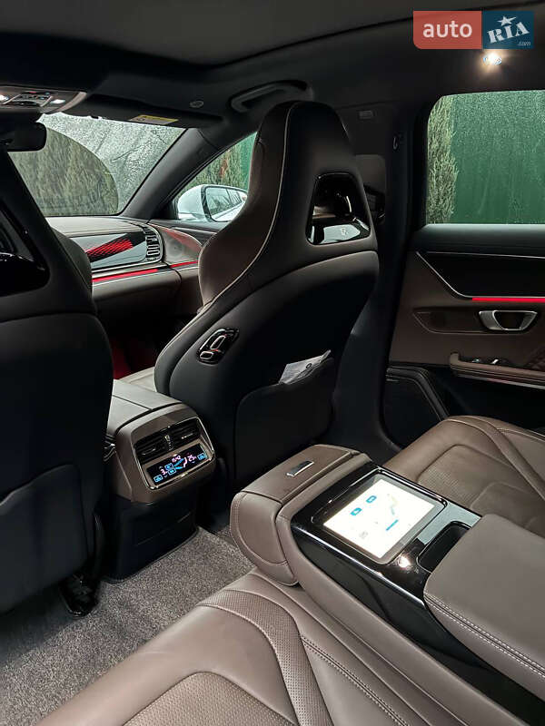 Седан BYD Han 2022 в Коростишеві