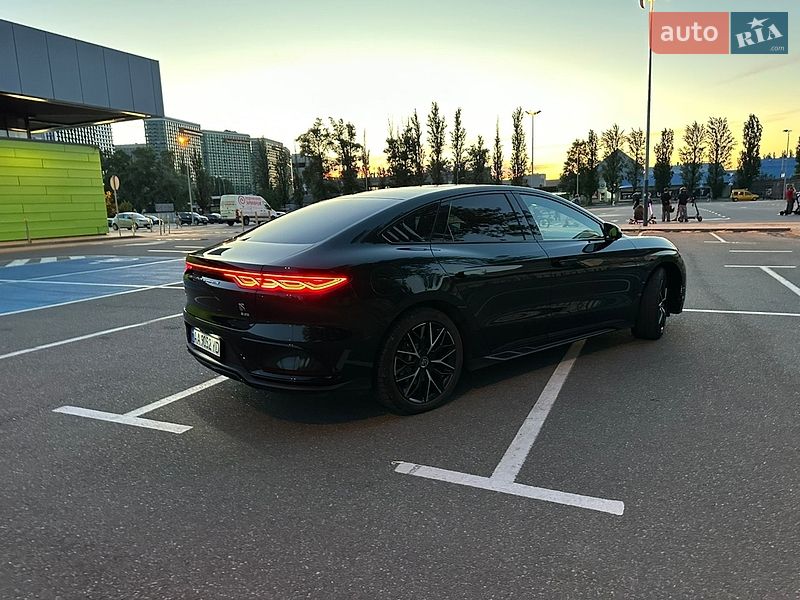 Седан BYD Han 2023 в Киеве