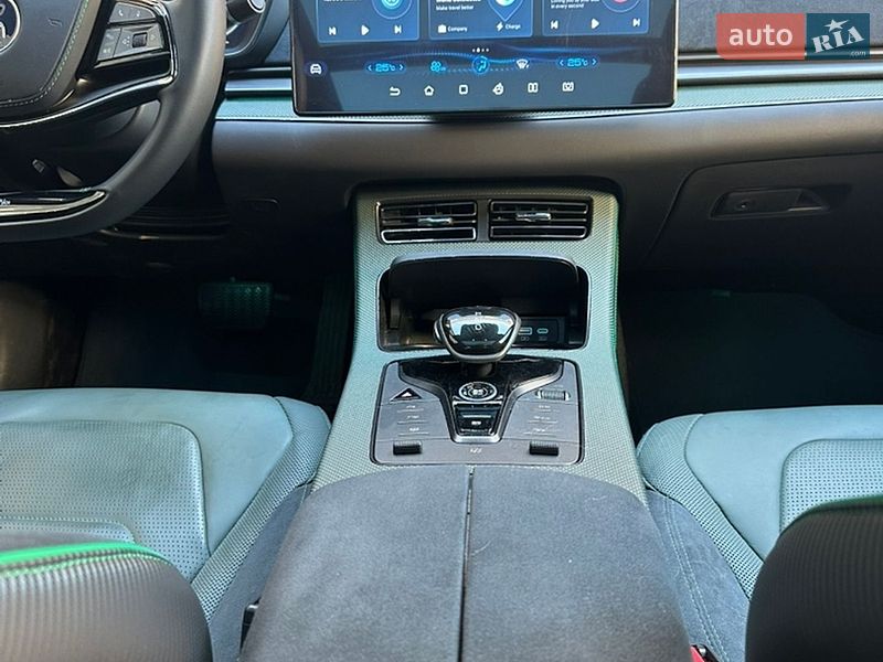 Седан BYD Han 2023 в Киеве