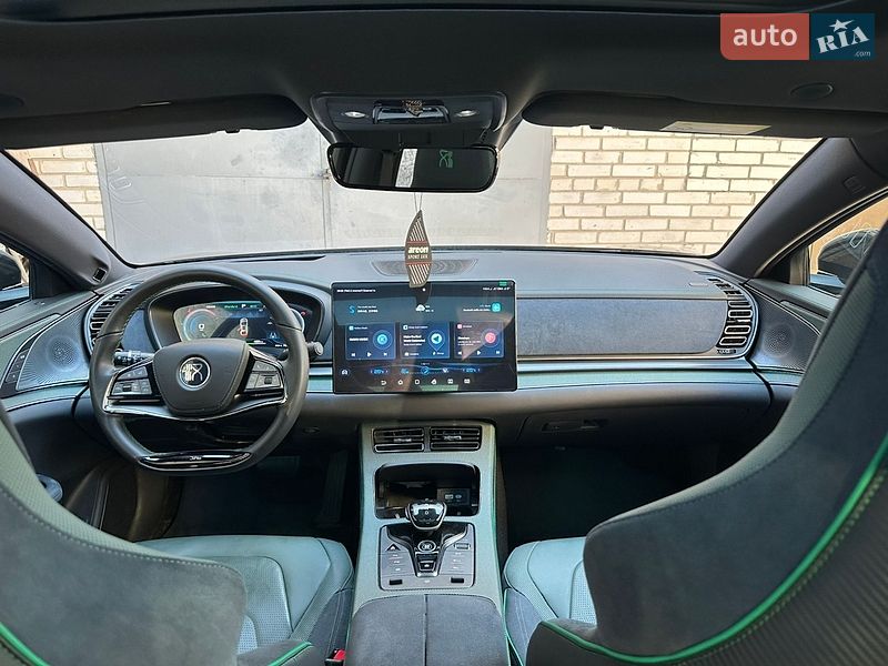 Седан BYD Han 2023 в Киеве