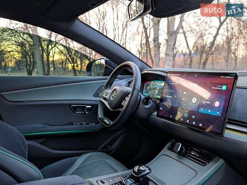 Седан BYD Han 2022 в Киеве