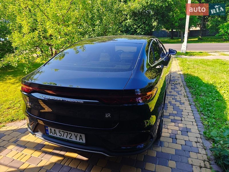 Седан BYD Han 2022 в Борисполе