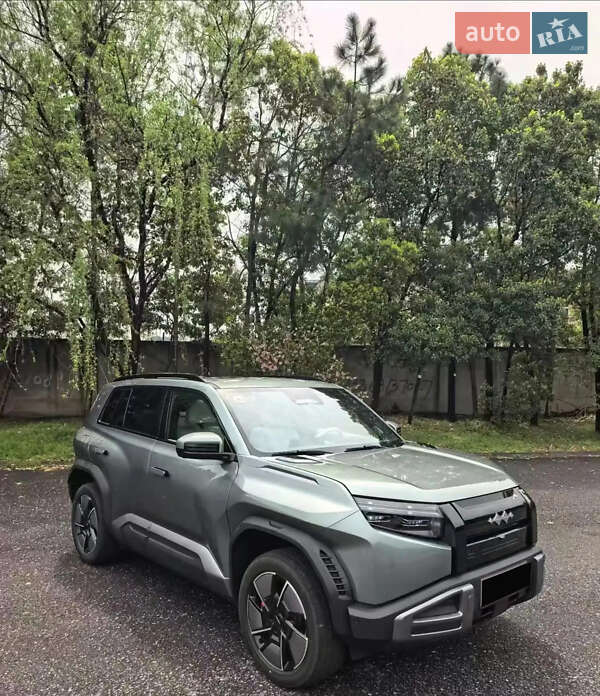 Внедорожник / Кроссовер BYD Leopard 3 2025 в 