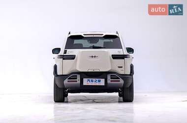 Внедорожник / Кроссовер BYD Leopard 3 2025 в 