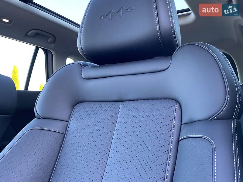 Позашляховик / Кросовер BYD Leopard 3 2025 в Погребах
