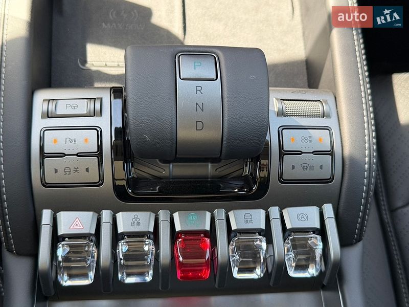 Внедорожник / Кроссовер BYD Leopard 3 2025 в Киеве